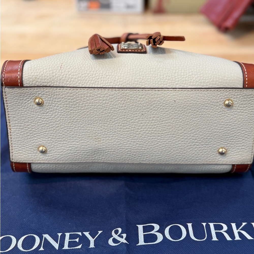 Dooney & Bourke Tan and Cream Satchel - Picture 5 of 8